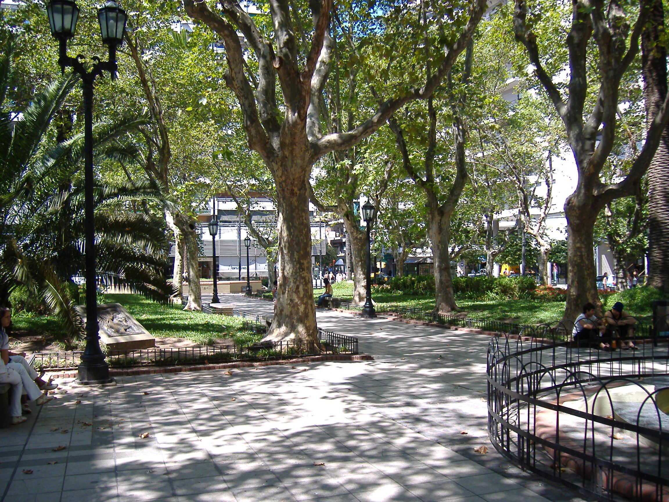 la Plaza Pringles